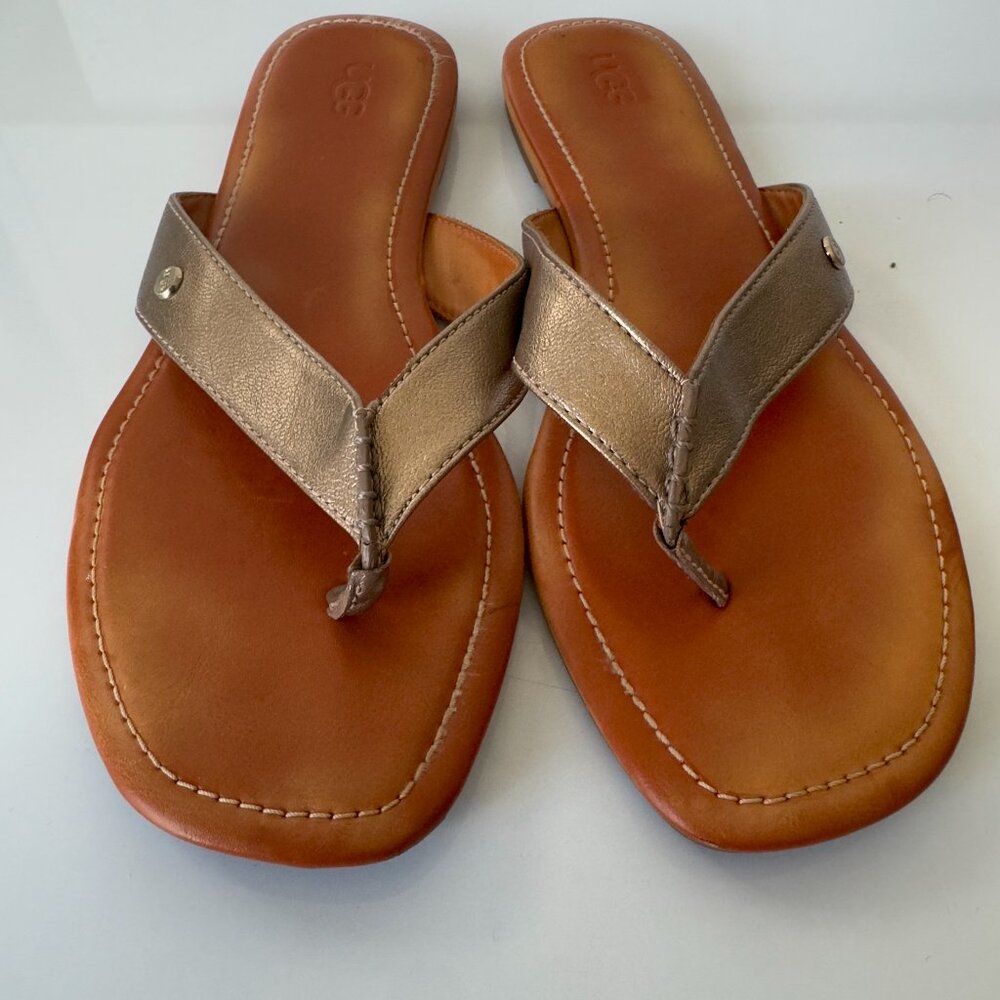 UGG Women's Tan Gold Leather Sandal